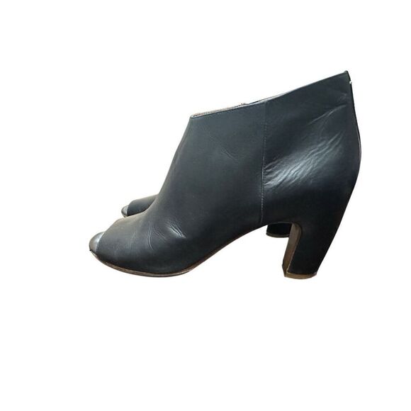 Maison Martin Margiela Leather Boots Women's Size: 39 US 81/2 - Picture 1 of 9